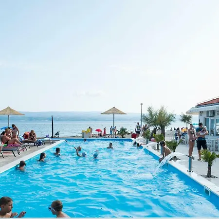 Mediteran Travel Mobile Homes Galeb 3* Omiš