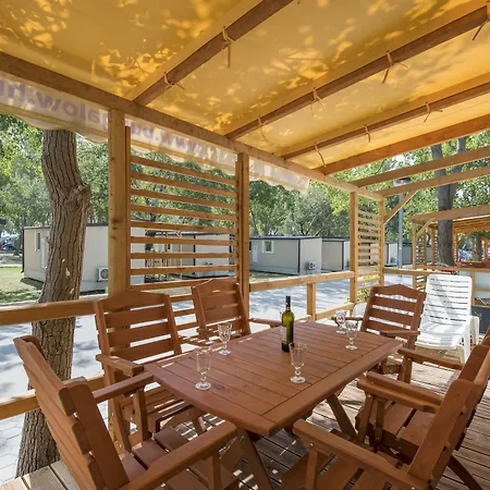 Mediteran Travel Mobile Homes Galeb 3* Omiš