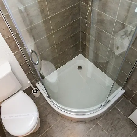 Kompleks wypoczynkowy Mediteran Travel Mobile Homes Galeb Omiš