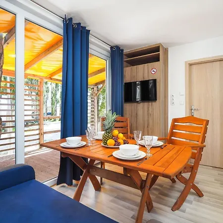 Mediteran Travel Mobile Homes Galeb Kompleks wypoczynkowy Omiš